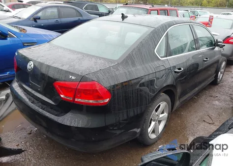 2015 Volkswagen Passat 1.8T Limited Edition из США, поврежденный, VIN 1VWAT7A34FC092778